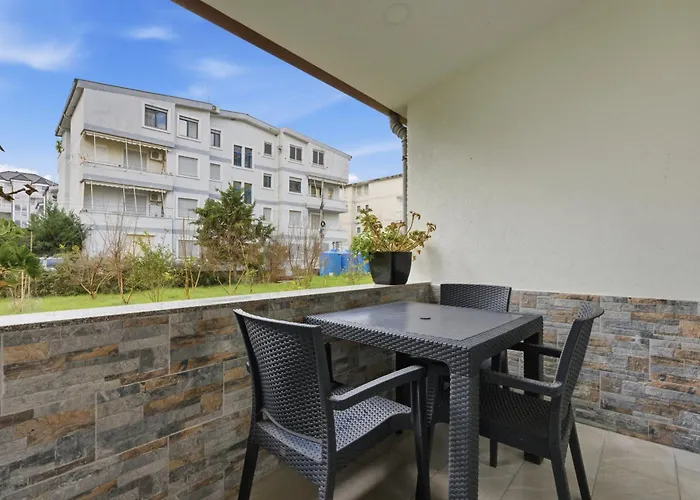 Apartment Enles Garden -