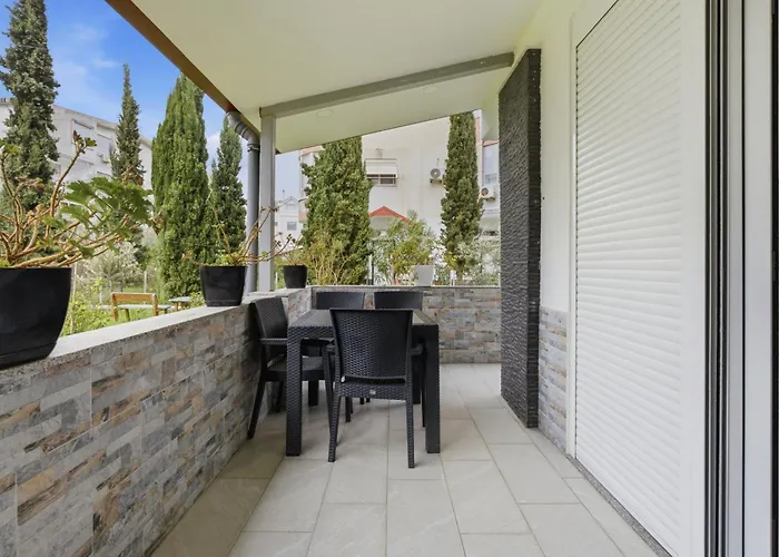 Enles Garden - Апартаменты *