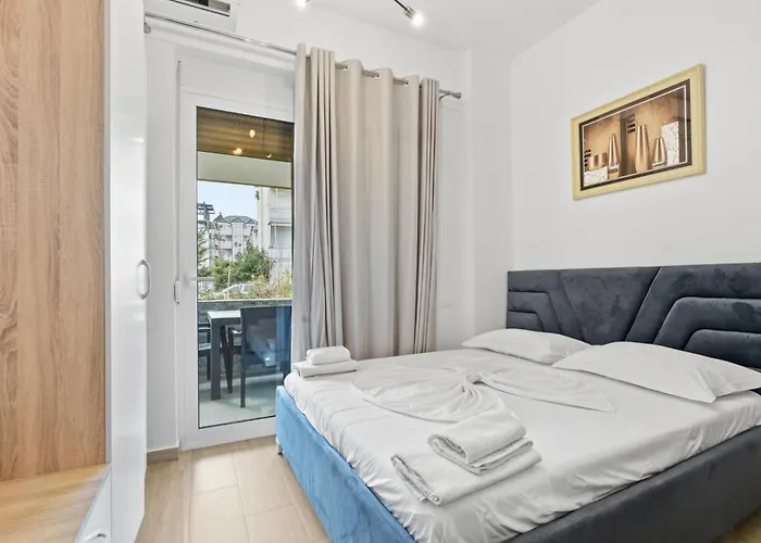 Enles Garden - Голем